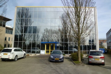 Bond Gardens B.V. koopt het kantoorgebouw aan de Rivium Westlaan 52 te Capelle aan den IJssel