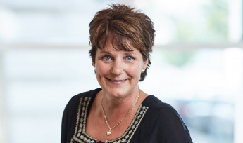 Connie Dekker