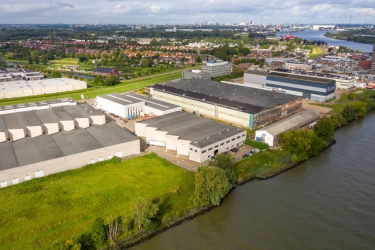 HighBrook Investors en Proptimize kopen verhuurd logistiek bedrijfscomplex aan de Ringdijk 366 te Ridderkerk van Meer Retail ten behoeve van de CityLink portfolio.