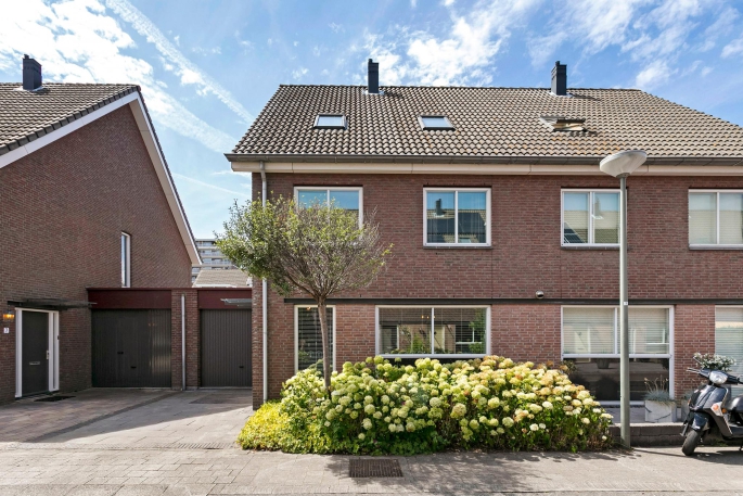 Willem Hasekampstraat 9, 3117 ZB, Schiedam