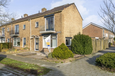 Begoniastraat 17, 3261 BA, Oud-beijerland
