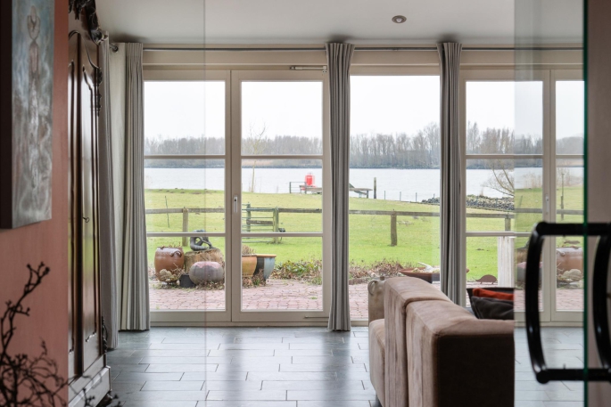 Veerweg 8, 3161 EX, Rhoon