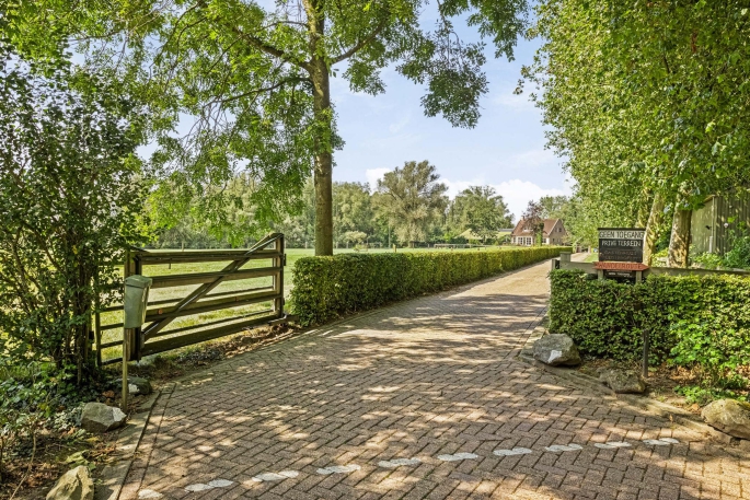 Veerweg 8, 3161 EX, Rhoon