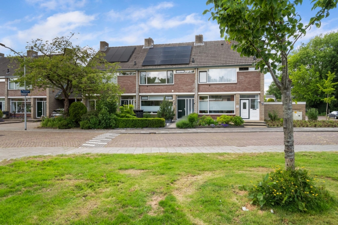 Uranuslaan 3, 3318 EV, Dordrecht