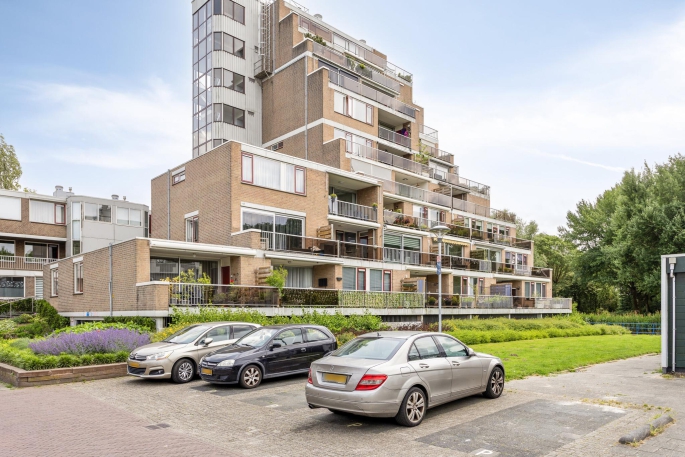 Essenburg 100, 3328 CD, Dordrecht