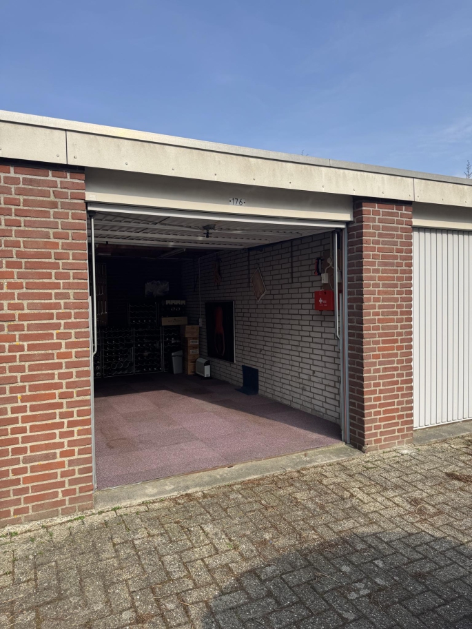 Garagebox Alkenoord 176 ong, 2903 XH, Capelle aan den ijssel