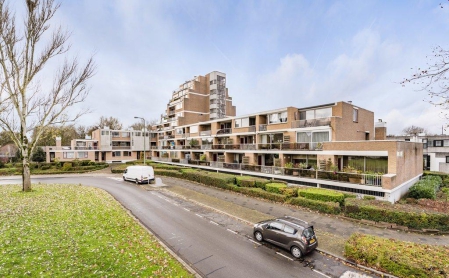 homes for rent on Essenburg 98