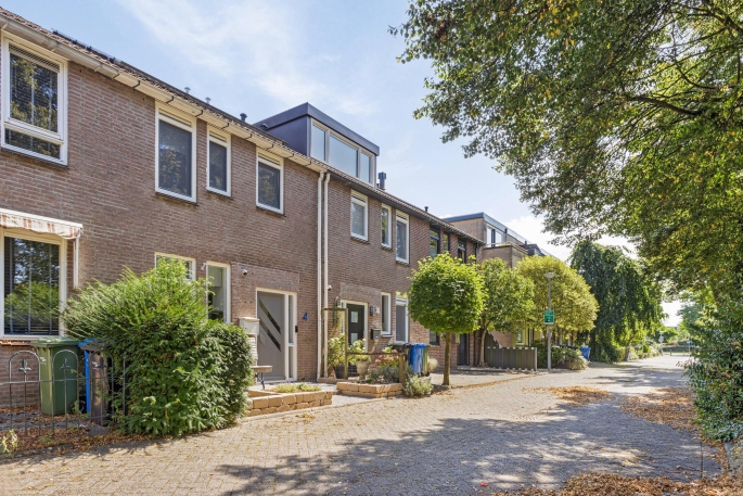 Adriaan Roland Holststraat 74, 3069 WK, Rotterdam