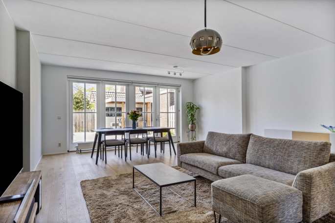 Oesterstraat 24, 2651 KC, Berkel en rodenrijs