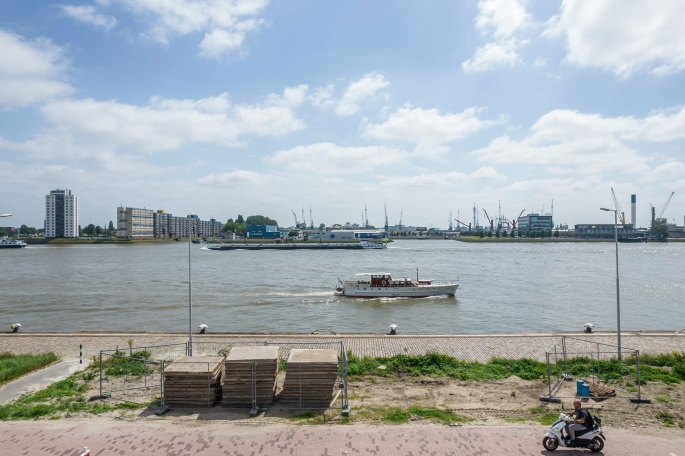 Lloyd Yard, Tweelaagse appartementen, bouwnummer: 8, Rotterdam